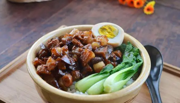 豪口福鹵肉飯加盟官網是什么？