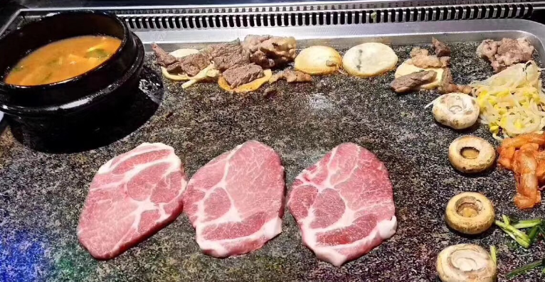 石煎故事烤肉加盟費多少？