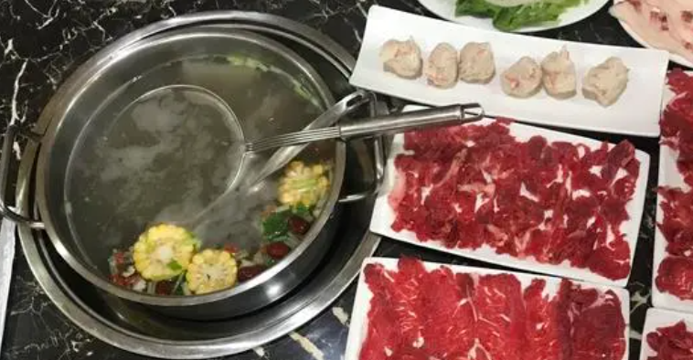 百樂牛中王火鍋加盟電話是多少？