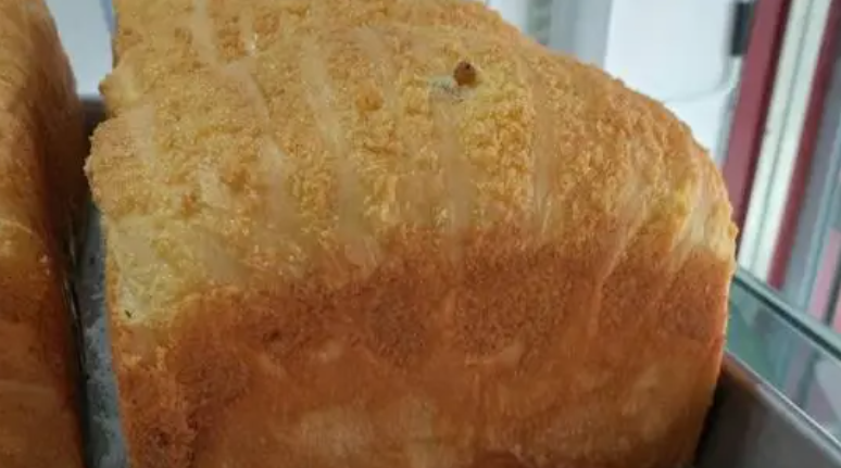 花山花果手撕面包加盟費多錢？