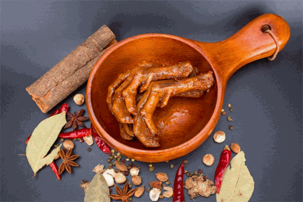 御坊齋鹵味燒臘坊加盟多少錢？