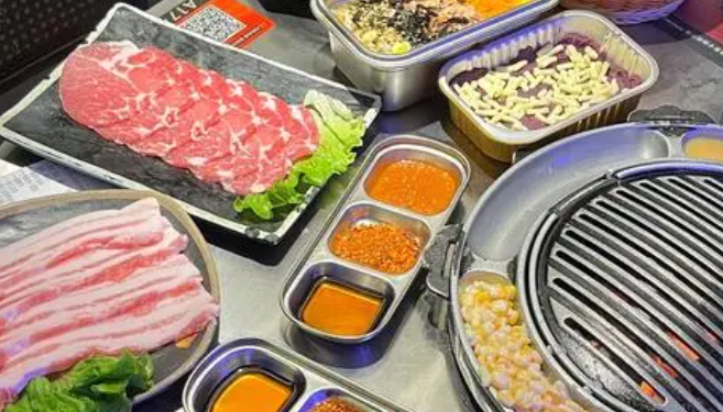 漫滋烤肉加盟費多少？