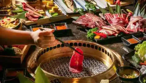 漫滋烤肉加盟費多少？