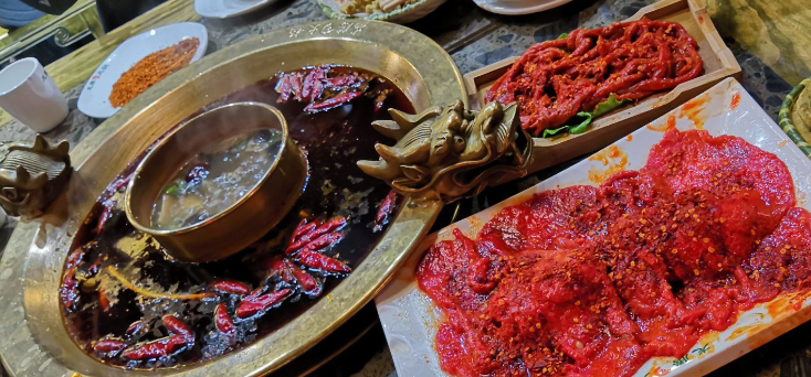 味在龍騰火鍋加盟費多少錢？